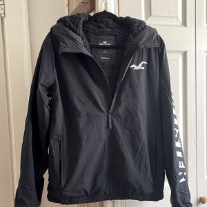 WARM FUZZY HOLLISTER JACKET SIZE L